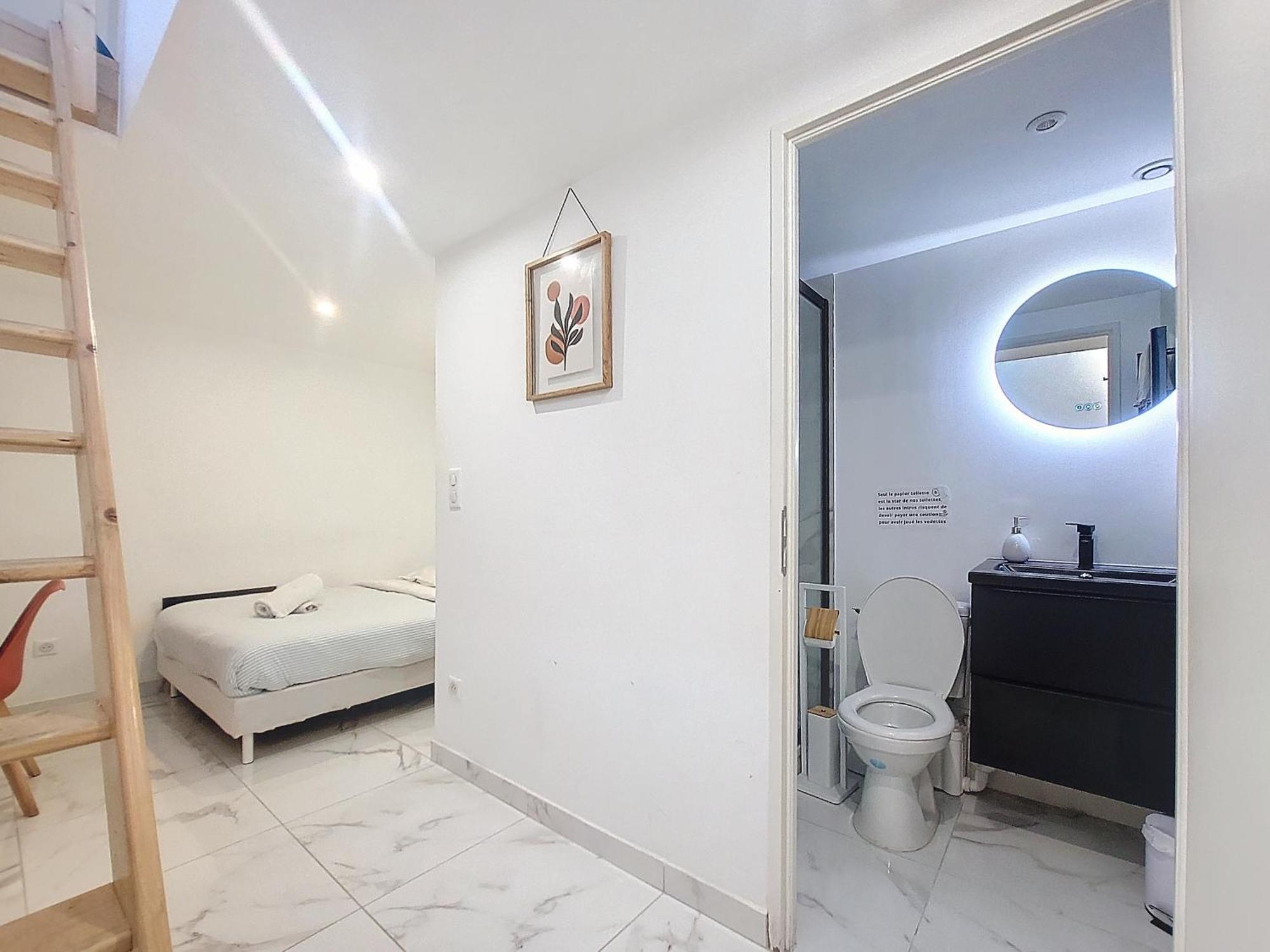 Confort Climatise Et Suite Privee En Sousplex Montpellier Esterno foto